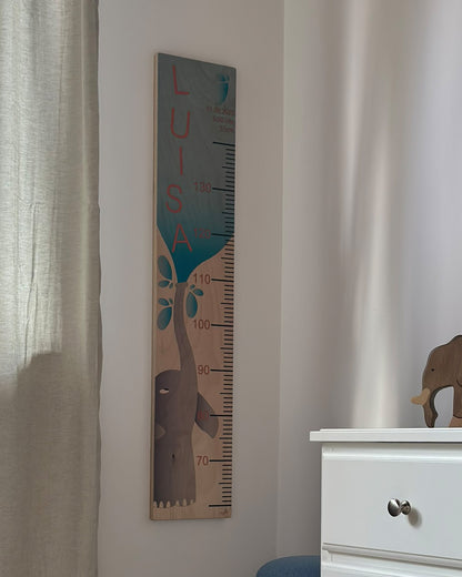 handgefertigtes Kindermöbel | Messlatte