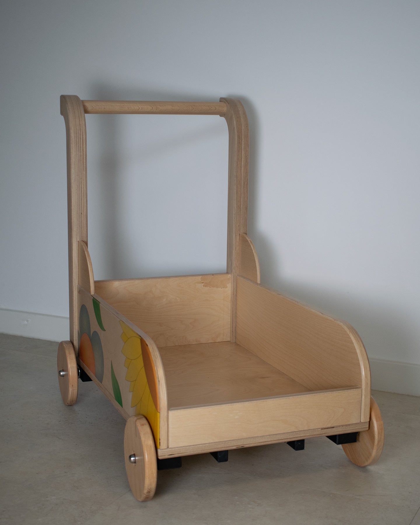 handgefertigtes Kinderspielzeug | Spielwagen