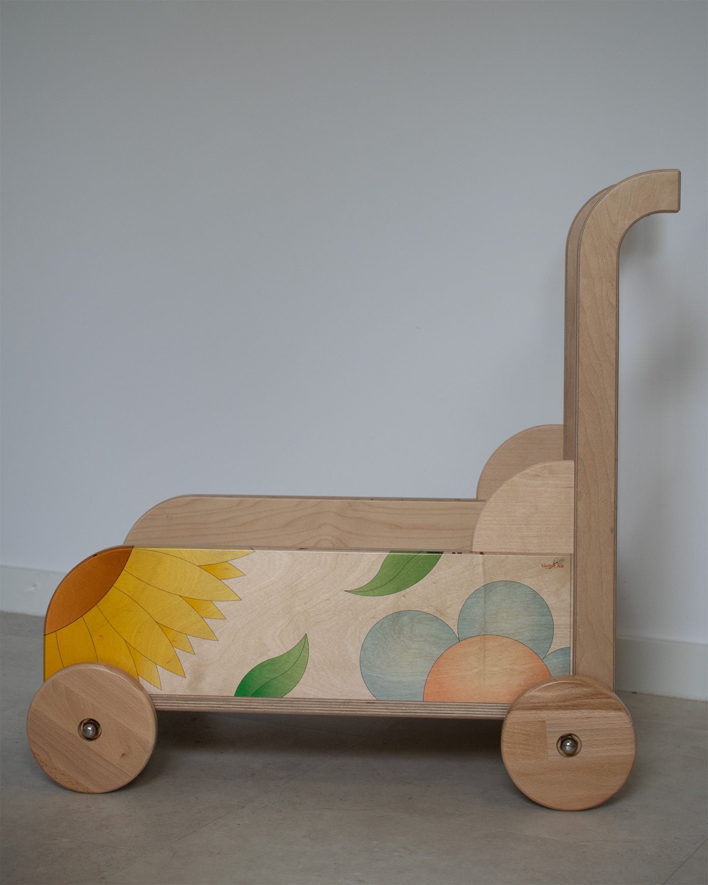 handgefertigtes Kinderspielzeug | Spielwagen